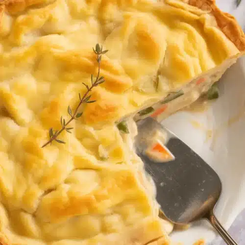 Discover a comforting Chicken Pot Pie Recipe Homemade with tender chicken, fresh vegetables, and a flaky crust—perfect for family dinners.
